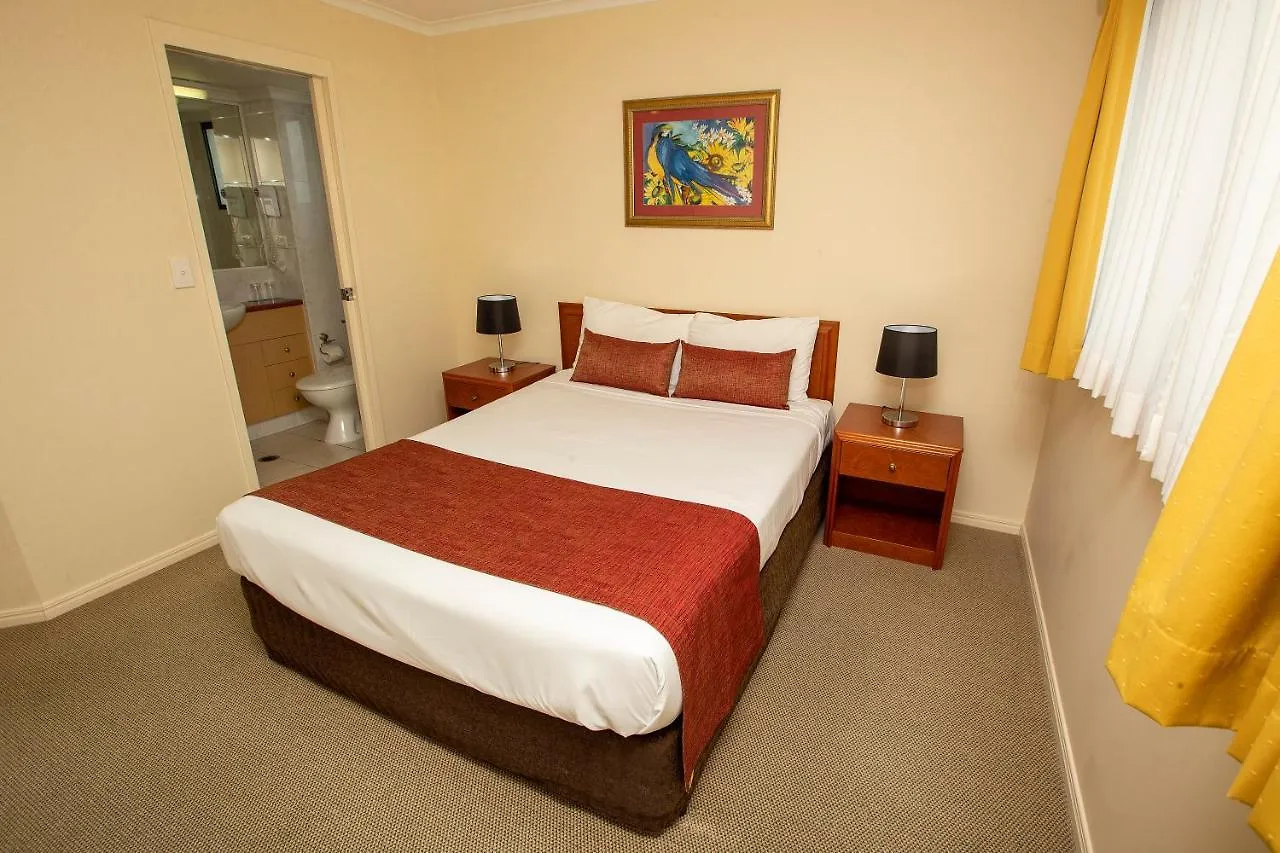 Springwood Tower Apartment Hotel 4*,  Australia