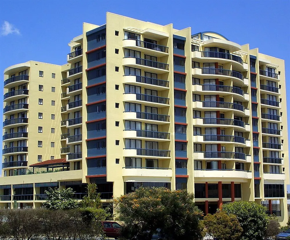 Springwood Tower Apartment Hotel 4*,  Australia