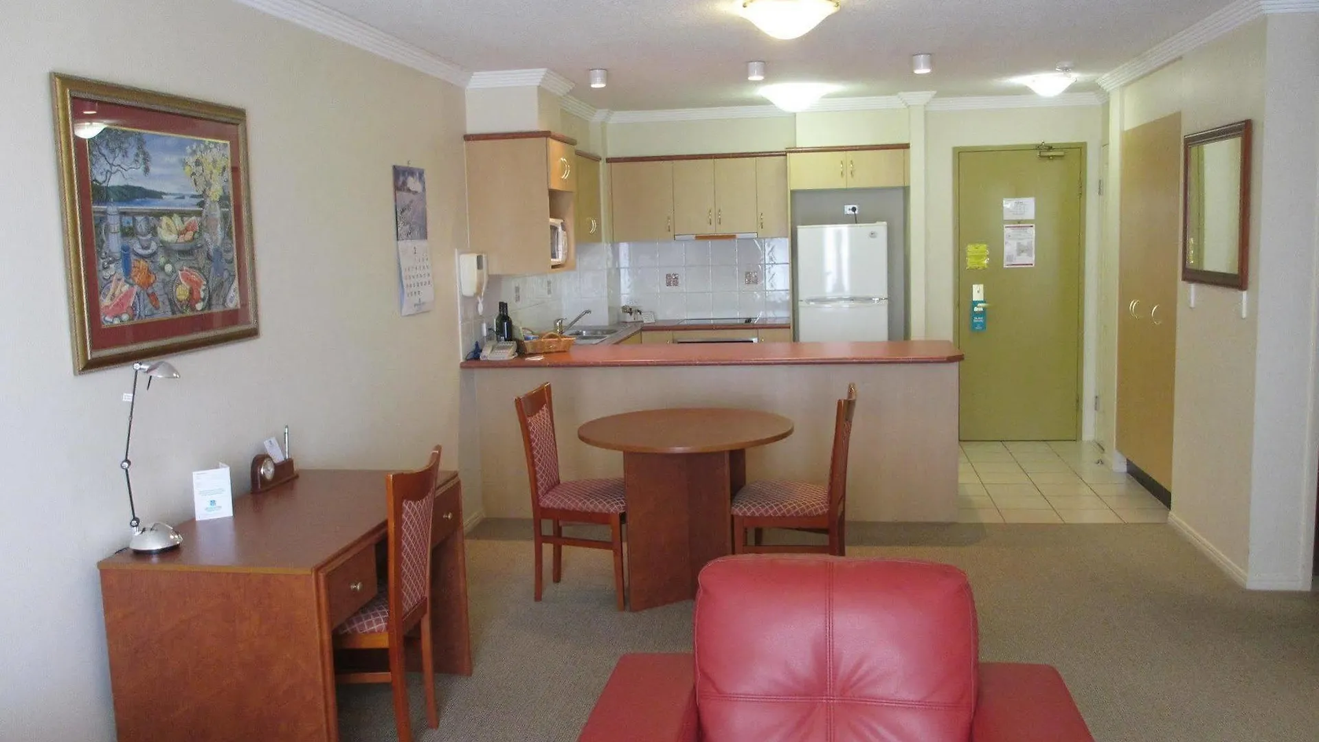 Springwood Tower Apartment Hotel